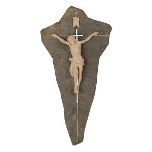 Dolomiten Christus auf Steinplatte