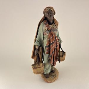 Dunkle Frau mit 2 Kübel für 18cm Figuren