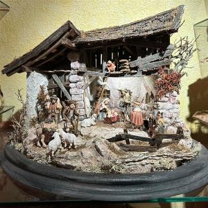 Tiroler Schneekrippe für 8 cm Fig.Unikat (ohne Figuren)