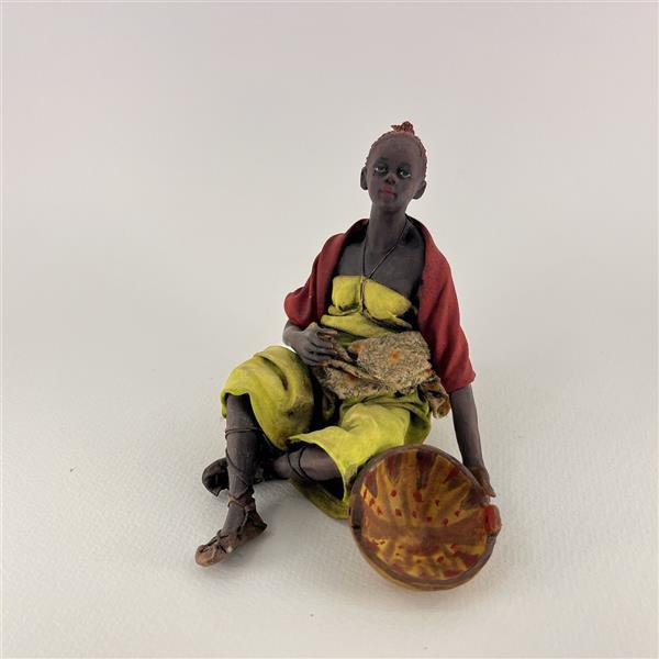 Dunkle Frau sitzend für 18cm Figuren - Ton (Terracotta) und Stoff 