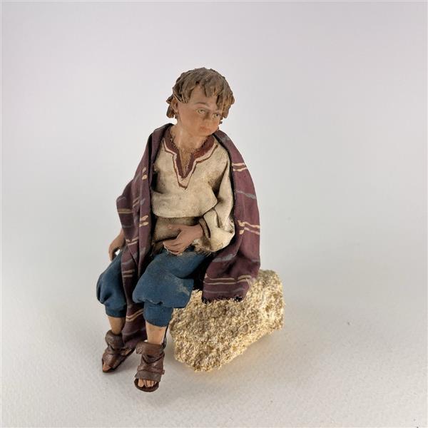 Kind sitzend (ohne Deko) für 18cm Figuren - Ton (Terracotta) und Stoff 