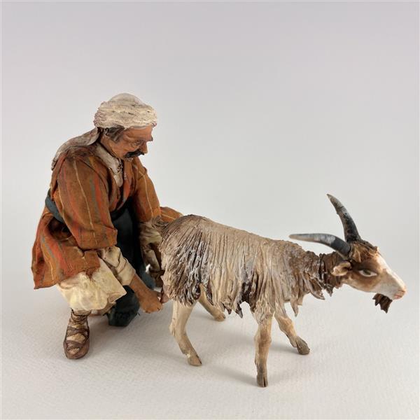 Bauer Ziege melkend für 18cm Figuren - Ton (Terracotta) und Stoff 
