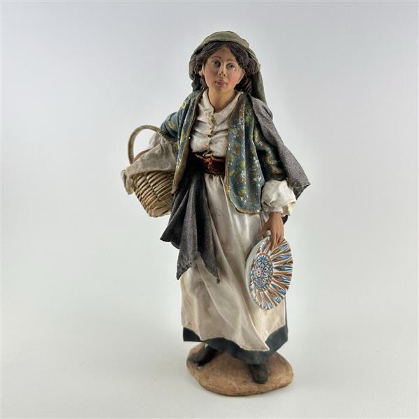 Frau mit Korb für 30 cm Figuren - Ton (Terracotta) und Stoff 
